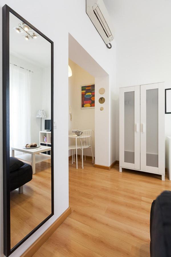 Peral Home Cozy Apartment Sevilla Exteriér fotografie